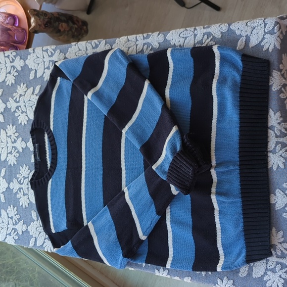 Brandy Melville Sweaters - Brandy Melville Oversized Sweater